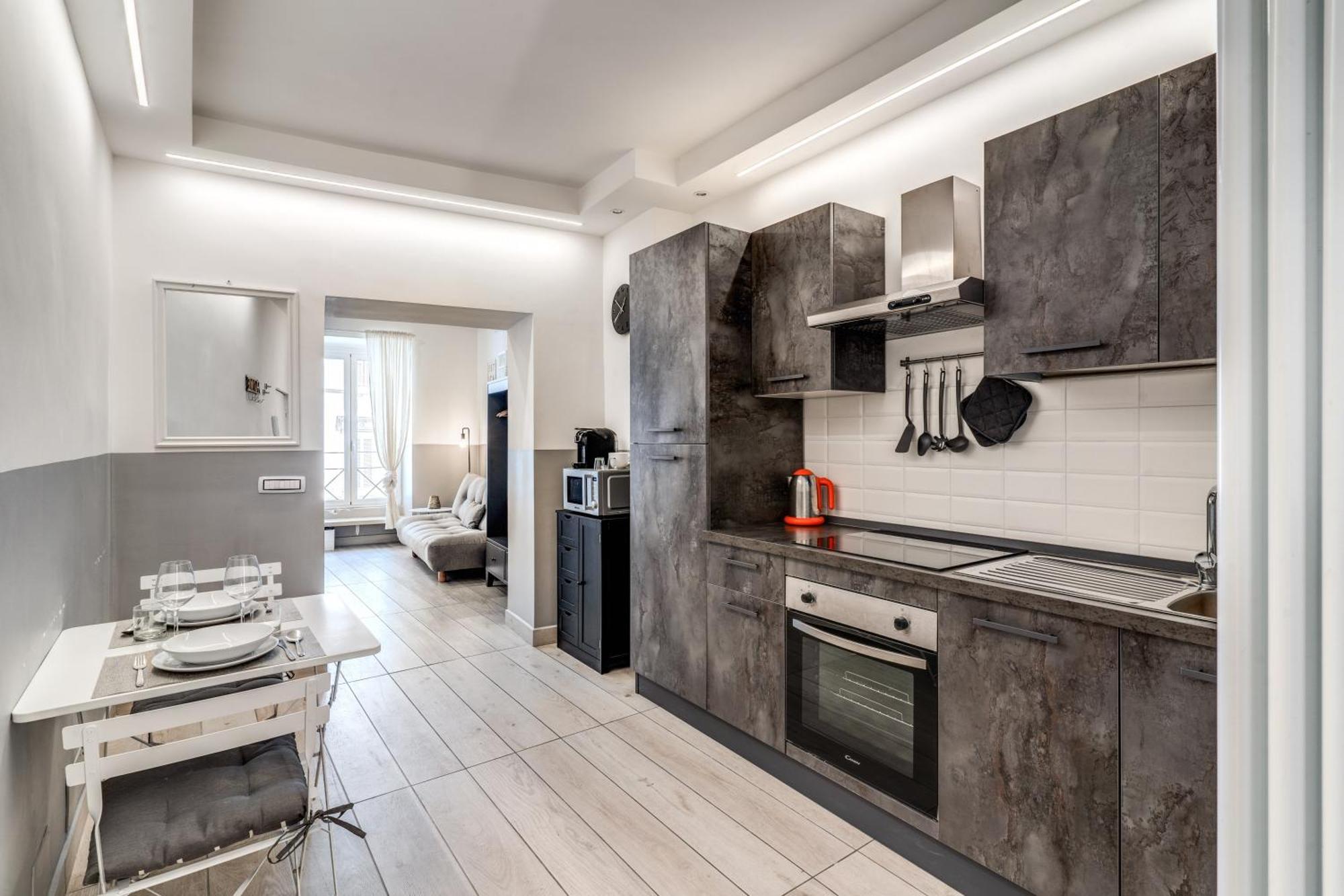 Costaguti 36 Apartment * Rom